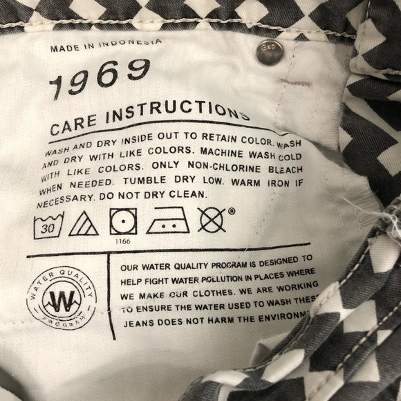 Gap 1969 geometric gray and white jeans, size 26 - Picture 8 of 8